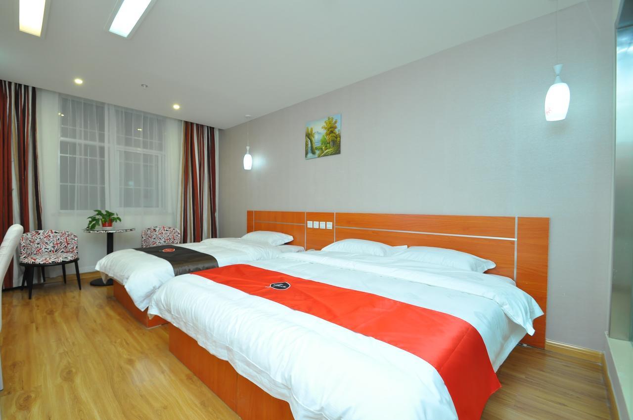Thank Inn Chain Hotel West Eleven Road Mall Linyi  Exterior photo